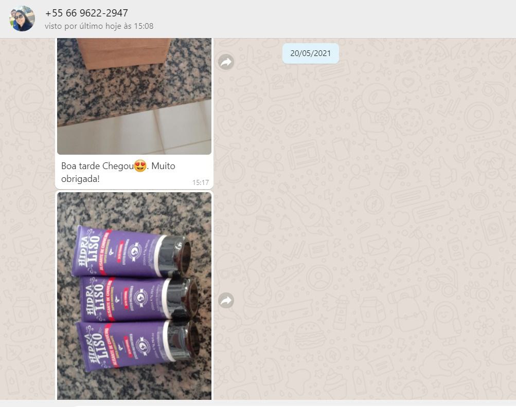 Cabelos lisos com movimento usando hidraliso.