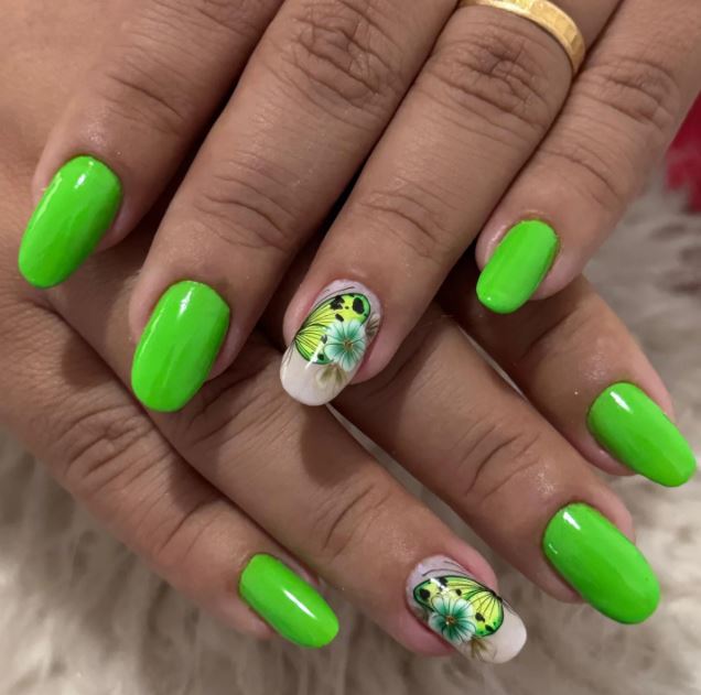 Unhas verdes minimalistas bonitas e modernas