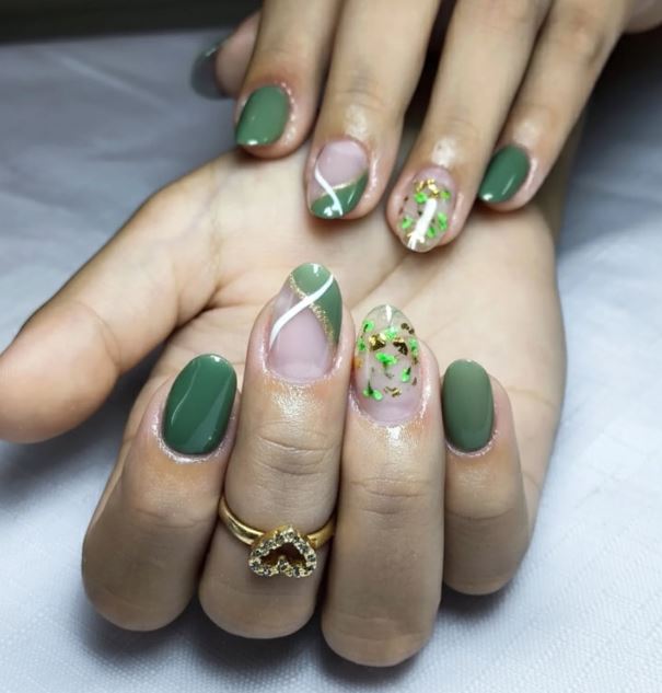 Unhas verdes bonitas com estilo sofisticado para eventos