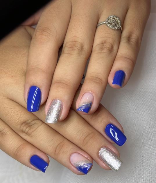 Unhas azuis decoradas perfeitas para se inspirar.